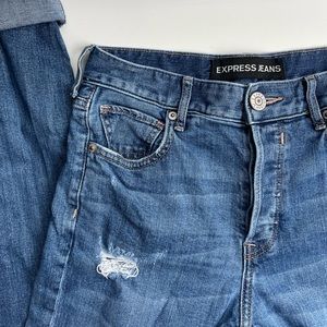 Express | Trendy Straight Leg Jeans